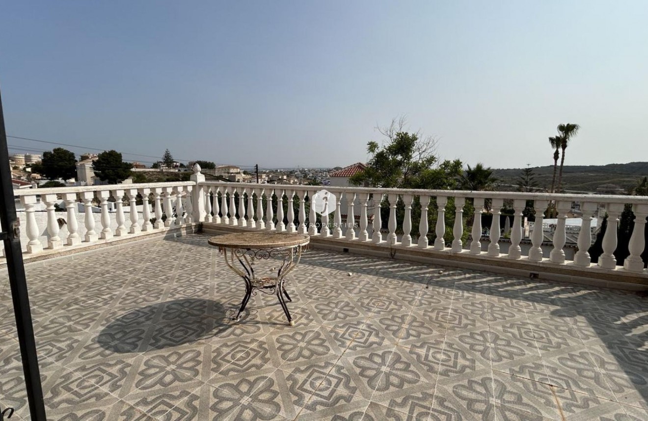 Segunda mano - Villa -
Ciudad Quesada - Costa Blanca