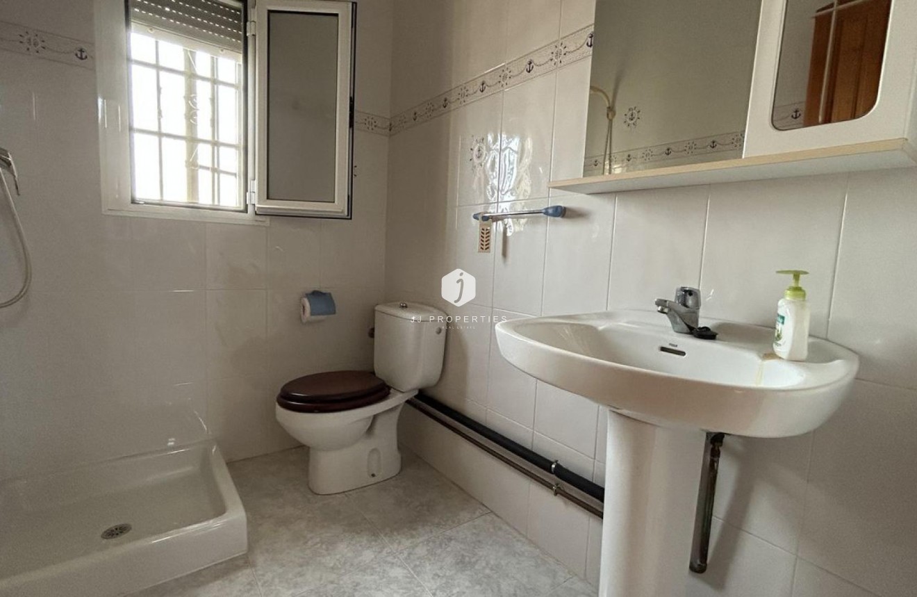 Segunda mano - Villa -
Ciudad Quesada - Costa Blanca