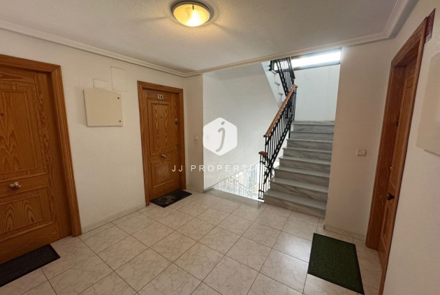 Segunda mano - Apartamento / piso -
Dehesa de Campoamor - Costa Blanca