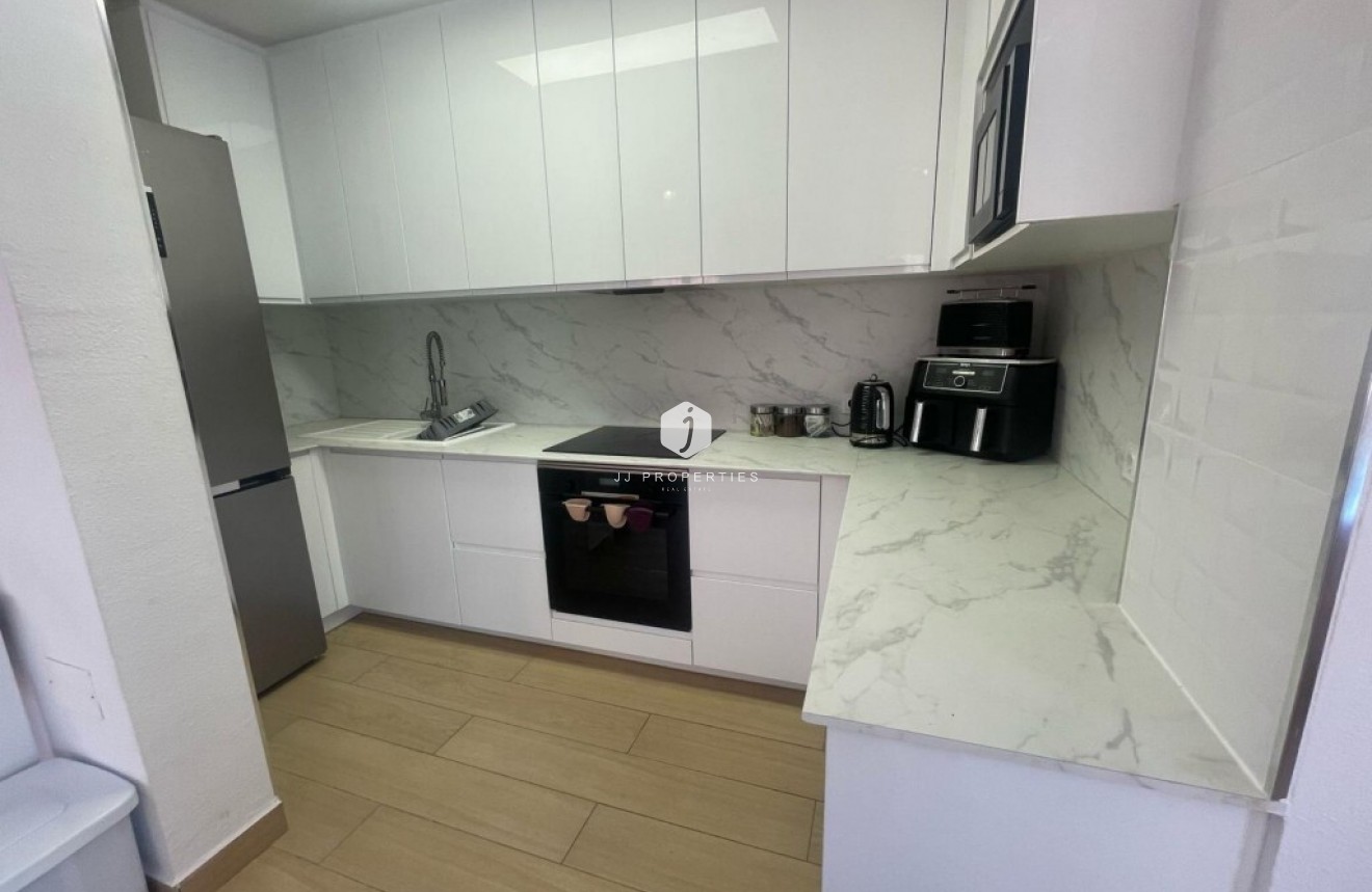 Segunda mano - Villa -
Playa Flamenca - Costa Blanca