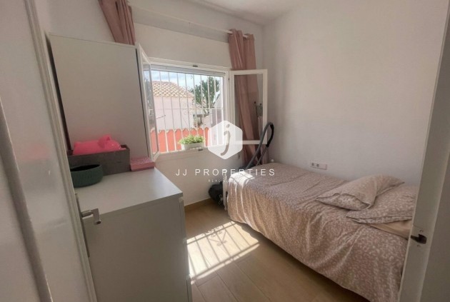 Segunda mano - Villa -
Playa Flamenca - Costa Blanca