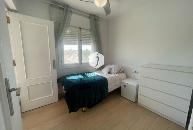 Segunda mano - Villa -
Playa Flamenca - Costa Blanca