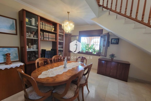 Segunda mano - Villa -
Torrevieja - aguas nuevas