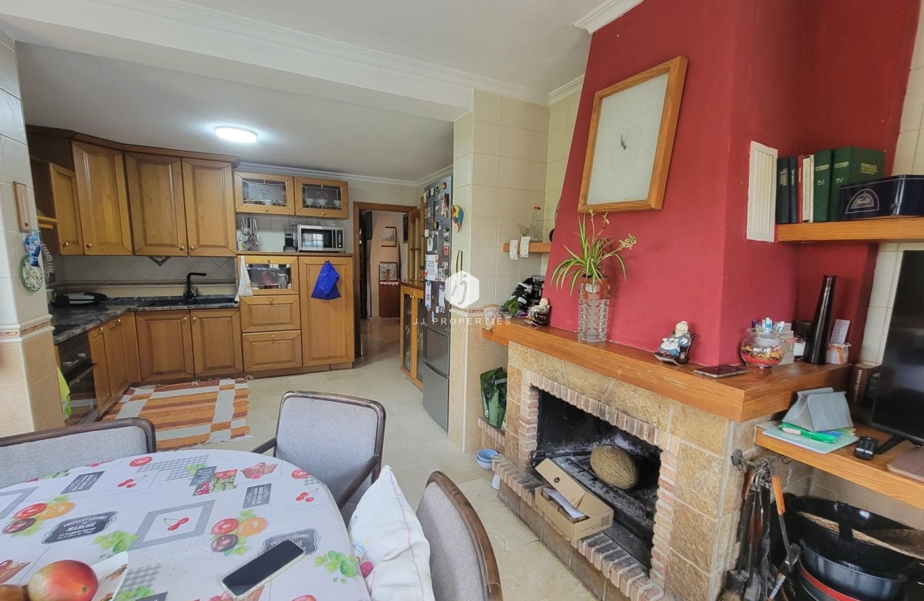 Segunda mano - Villa -
Torrevieja - aguas nuevas