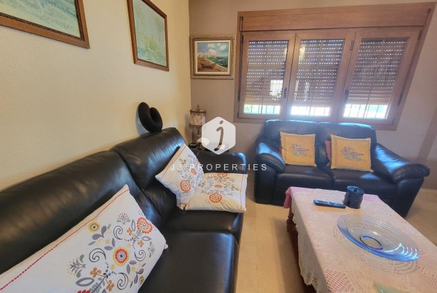 Segunda mano - Villa -
Torrevieja - aguas nuevas