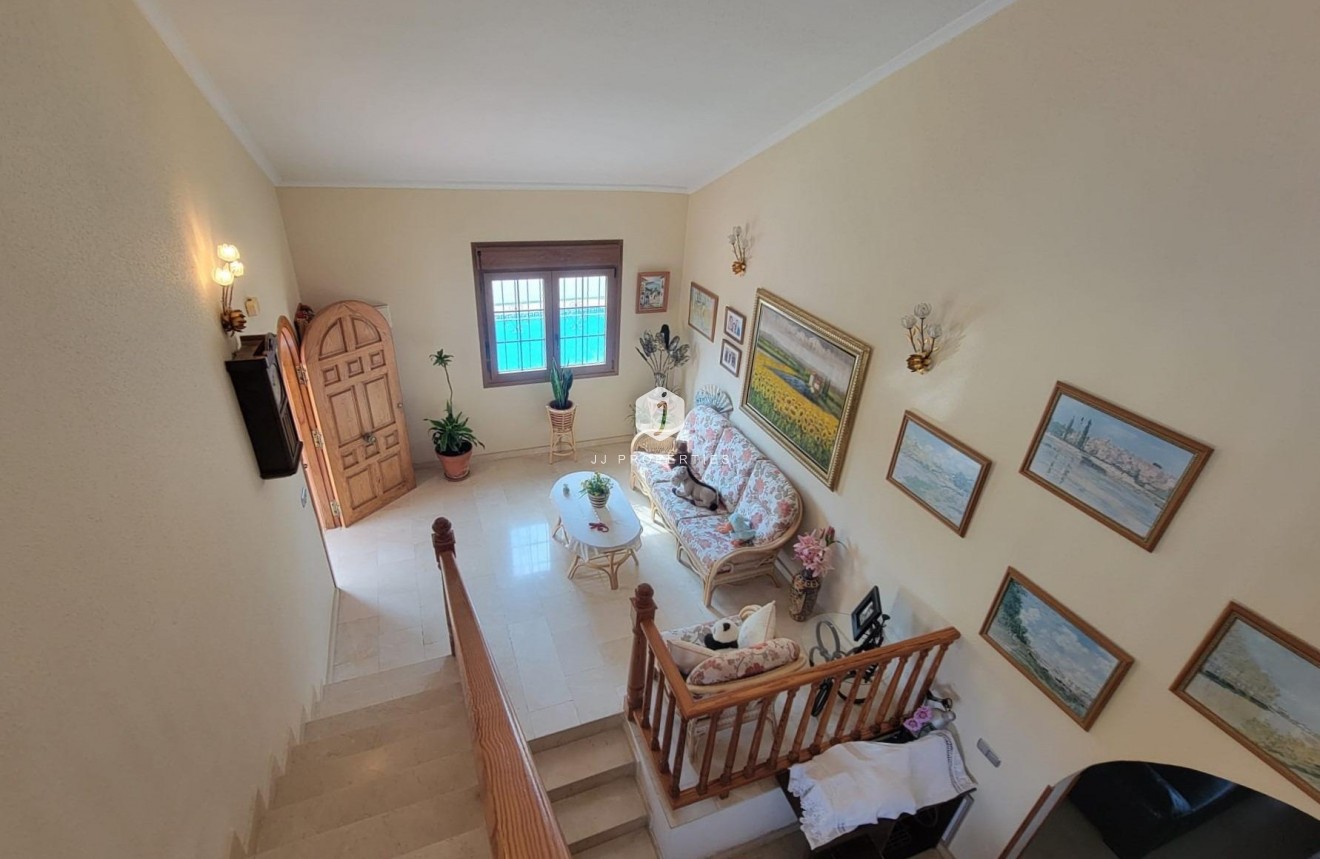 Segunda mano - Villa -
Torrevieja - aguas nuevas