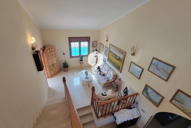 Segunda mano - Villa -
Torrevieja - aguas nuevas