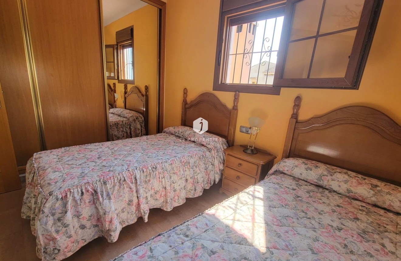 Segunda mano - Villa -
Torrevieja - aguas nuevas