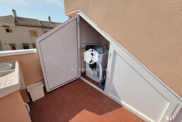 Segunda mano - Villa -
Torrevieja - aguas nuevas