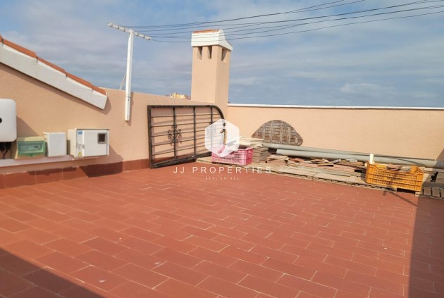 Segunda mano - Villa -
Torrevieja - aguas nuevas