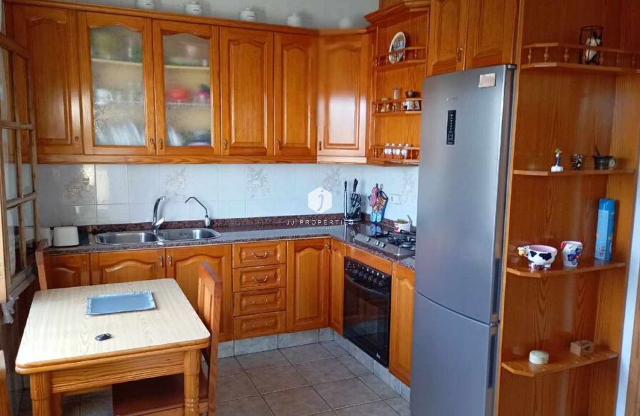 Segunda mano - Villa -
Daya Nueva - Costa Blanca