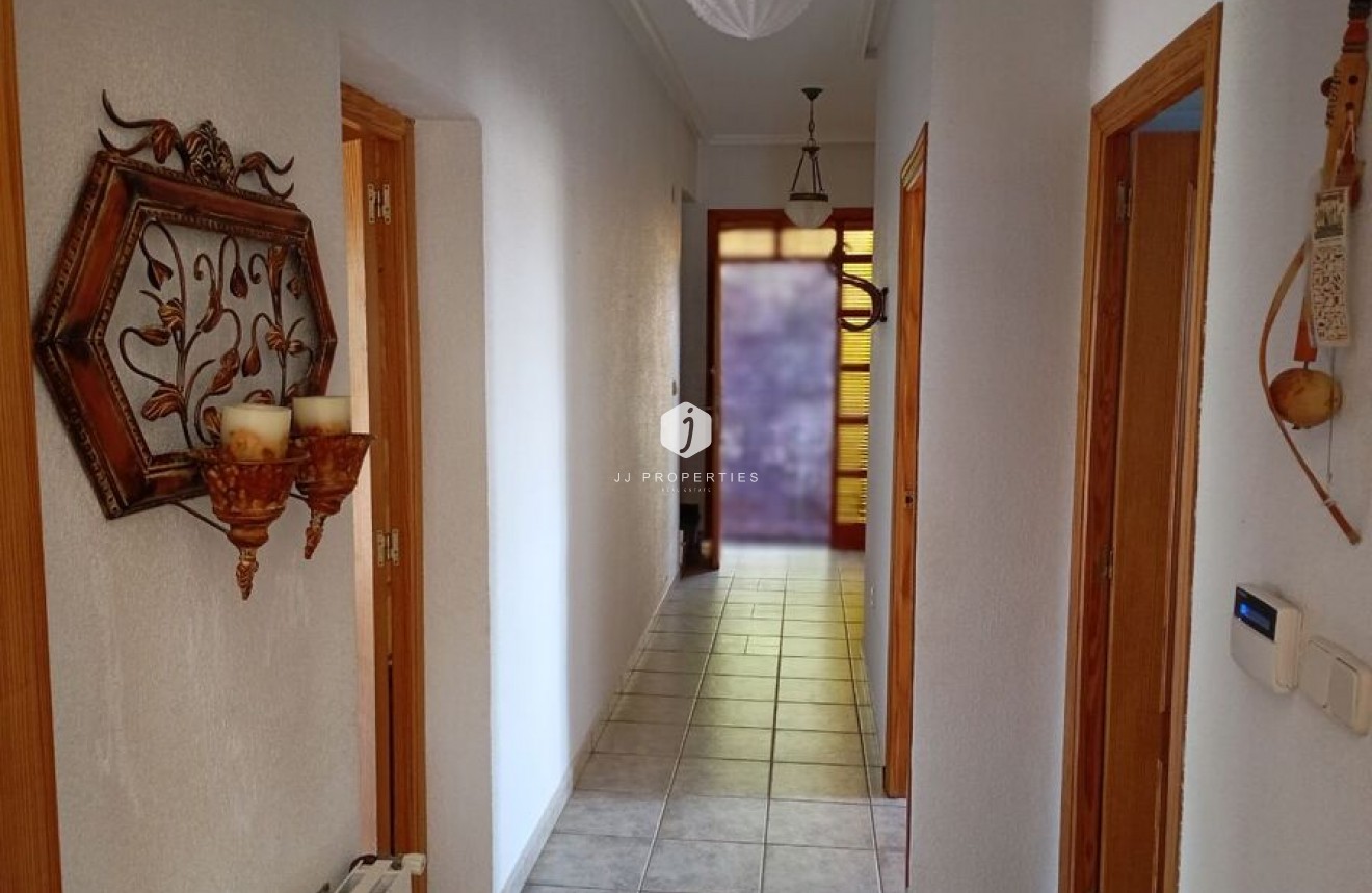 Segunda mano - Villa -
Daya Nueva - Costa Blanca