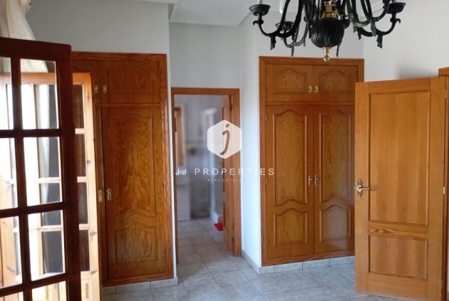 Segunda mano - Villa -
Daya Nueva - Costa Blanca