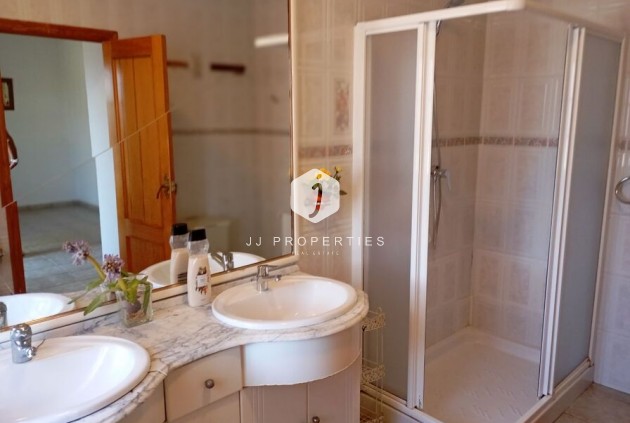 Segunda mano - Villa -
Daya Nueva - Costa Blanca