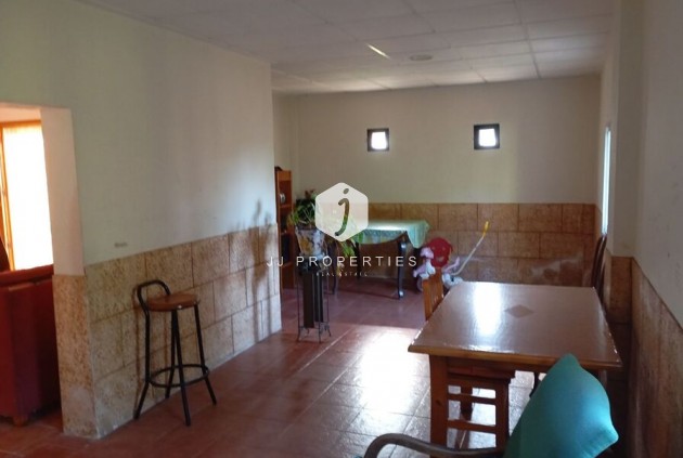 Segunda mano - Villa -
Daya Nueva - Costa Blanca