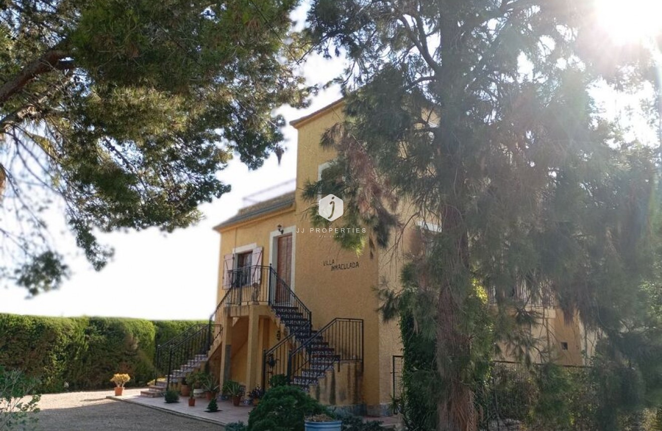 Segunda mano - Villa -
Daya Nueva - Costa Blanca