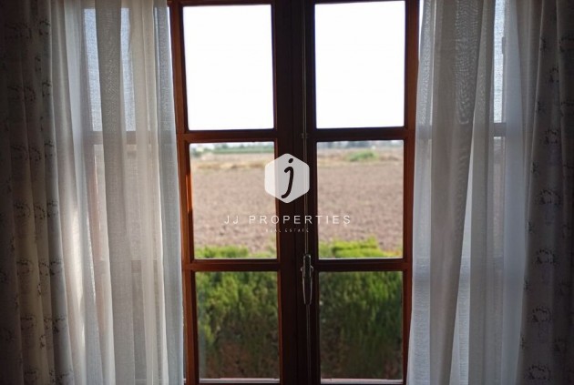 Segunda mano - Villa -
Daya Nueva - Costa Blanca