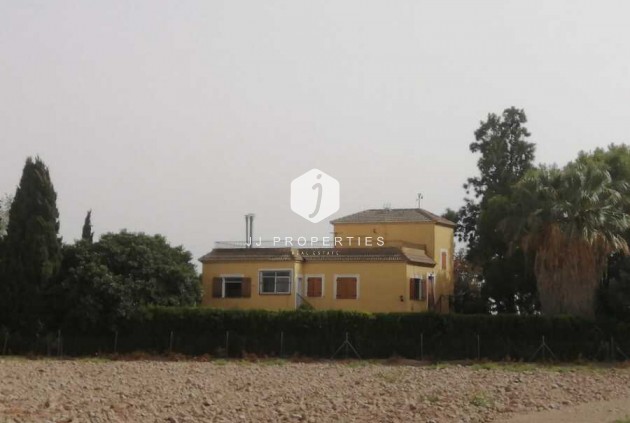 Segunda mano - Villa -
Daya Nueva - Costa Blanca