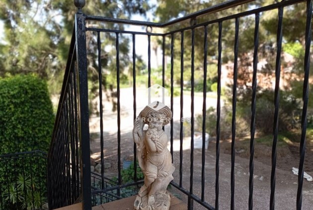 Segunda mano - Villa -
Daya Nueva - Costa Blanca