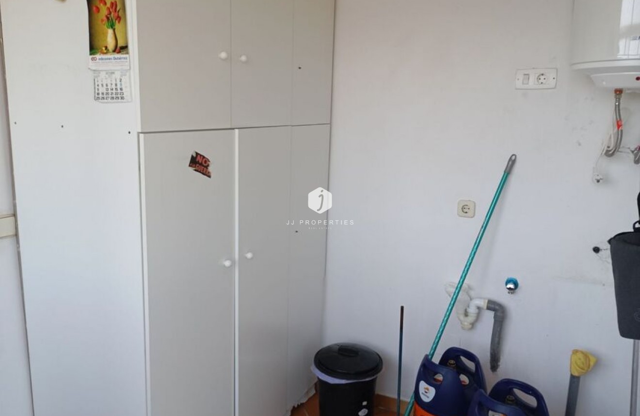 Segunda mano - Villa -
Daya Nueva - Costa Blanca