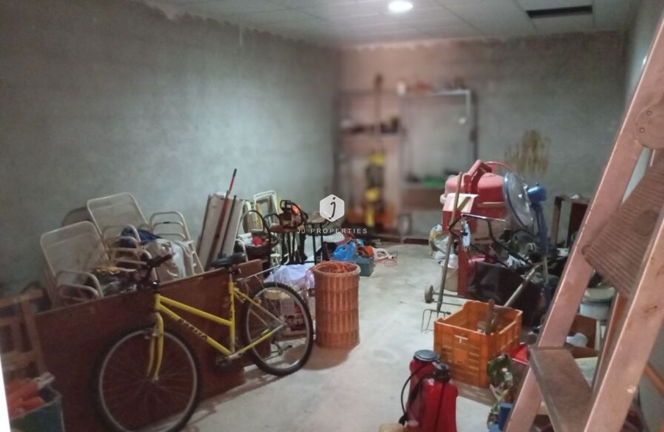 Segunda mano - Villa -
Daya Nueva - Costa Blanca