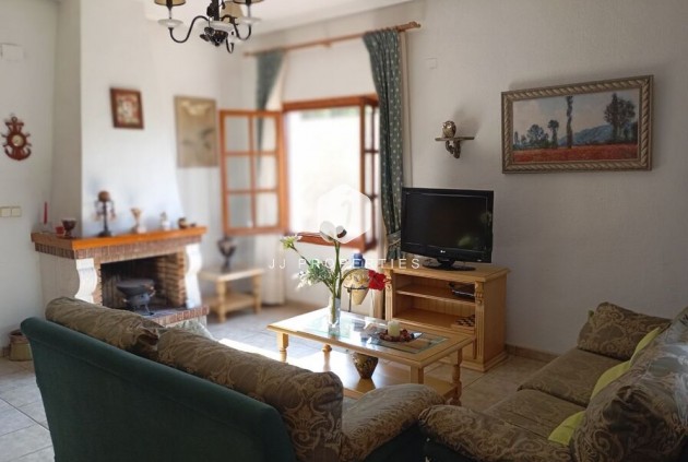 Segunda mano - Villa -
Daya Nueva - Costa Blanca