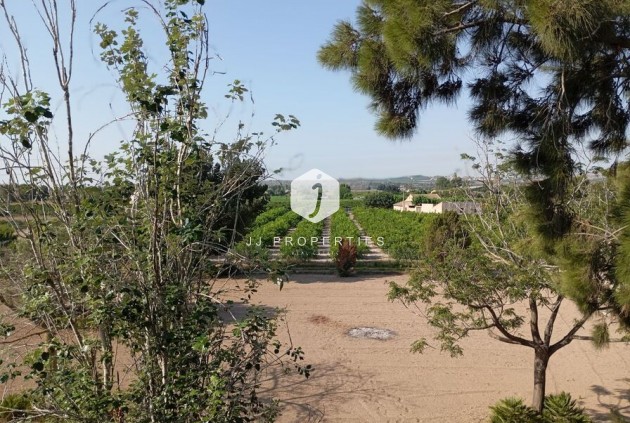 Segunda mano - Villa -
Daya Nueva - Costa Blanca