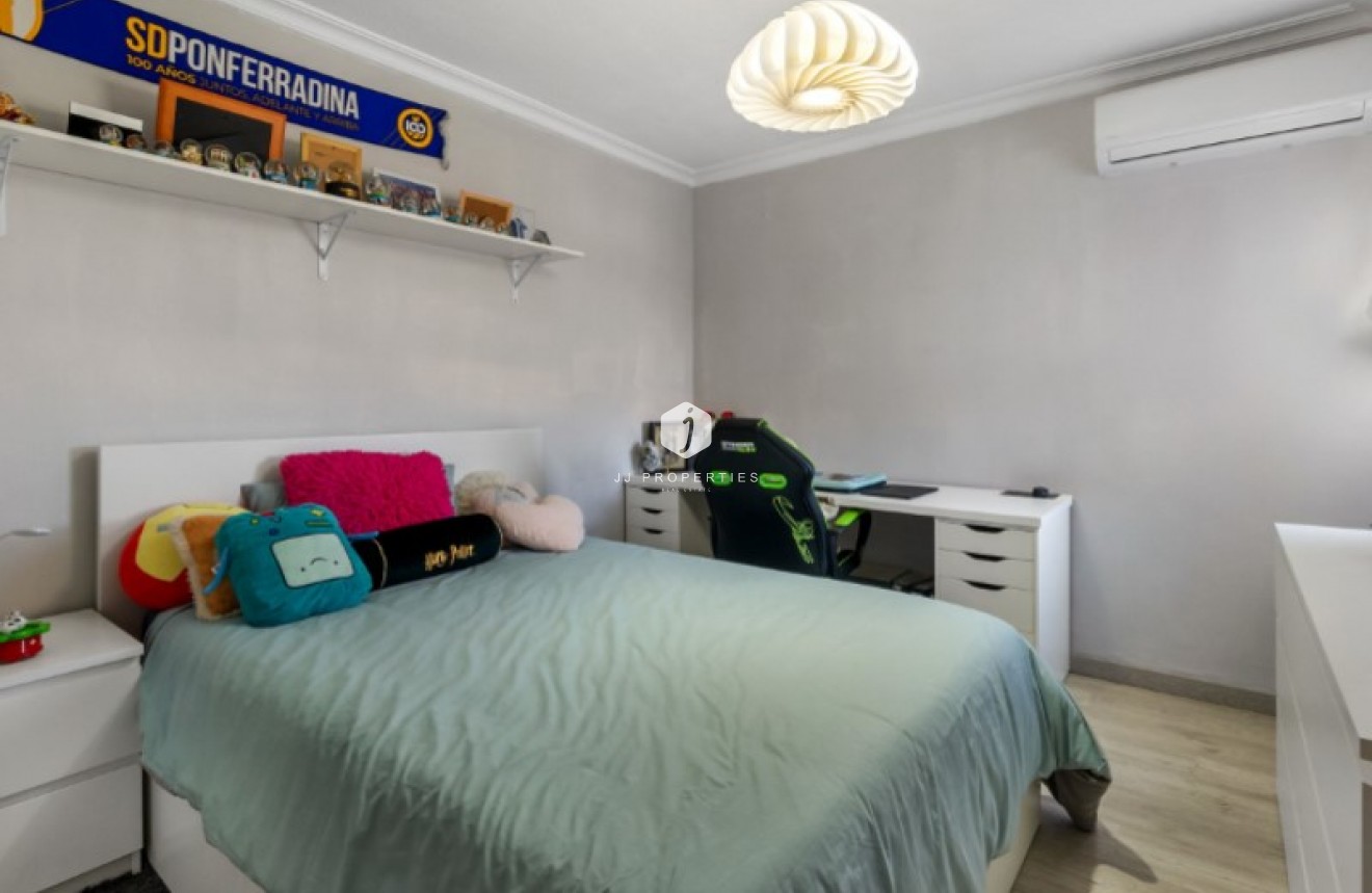 Segunda mano - Chalet -
Torrevieja - Costa Blanca
