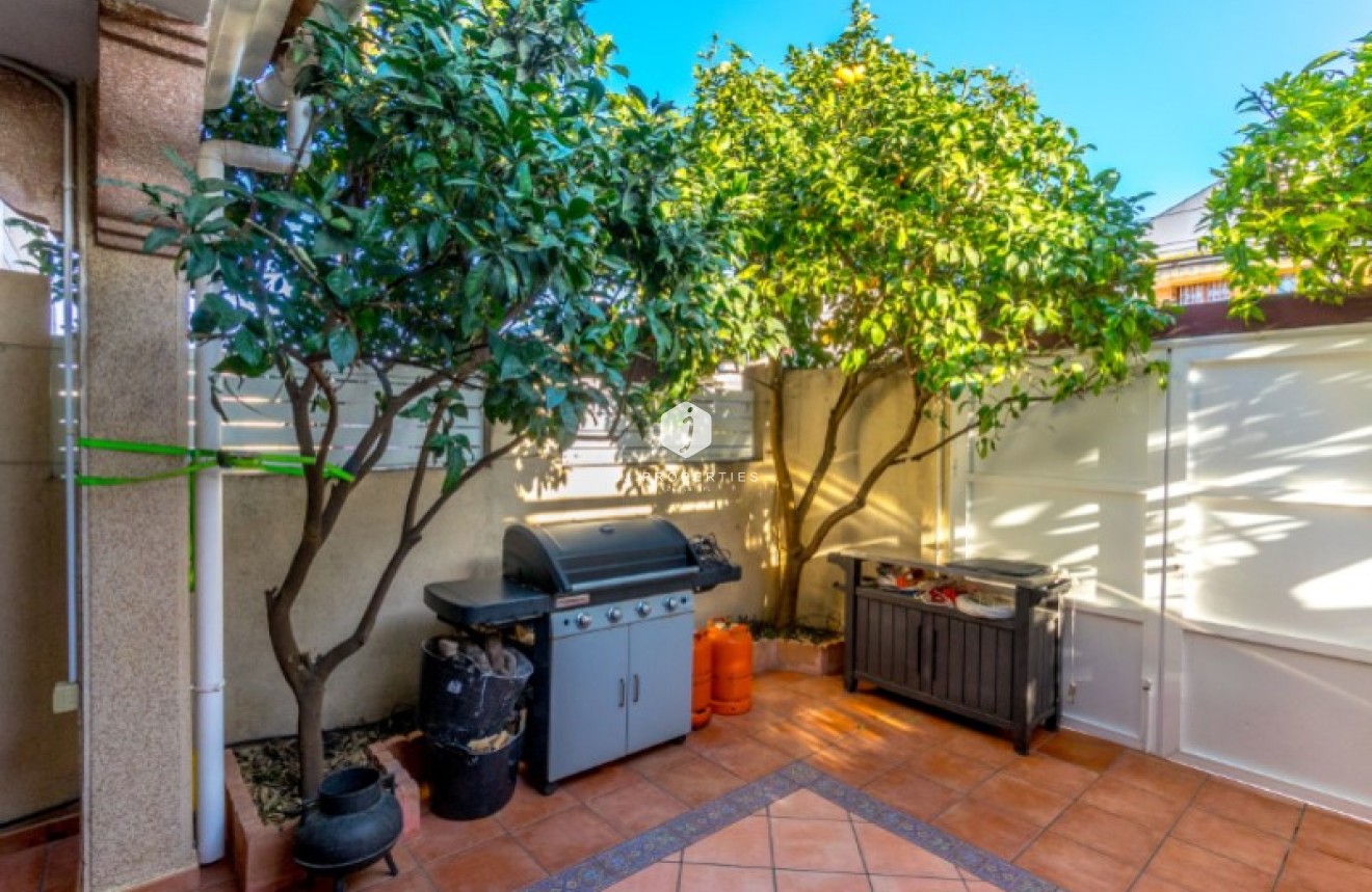 Segunda mano - Chalet -
Torrevieja - Costa Blanca