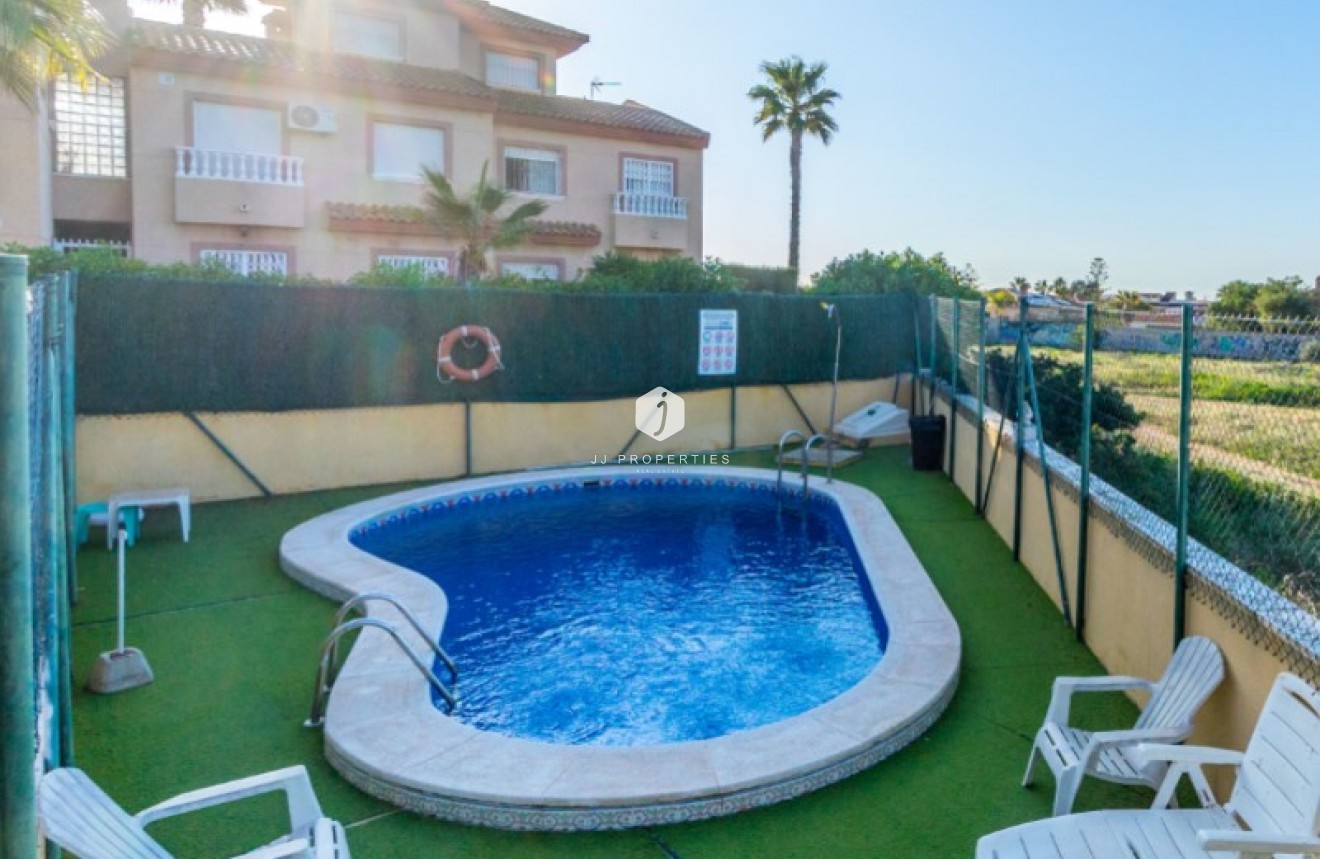 Segunda mano - Chalet -
Torrevieja - Costa Blanca