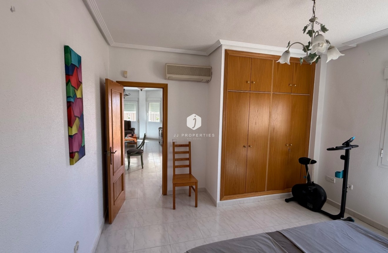 Segunda mano - Villa -
Orihuela Costa - Costa Blanca