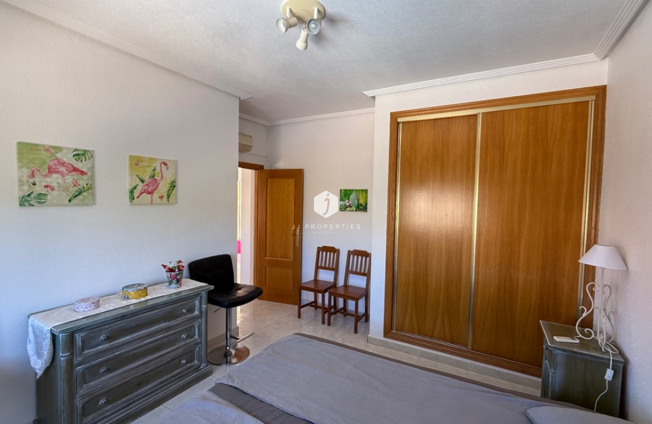 Segunda mano - Villa -
Orihuela Costa - Costa Blanca