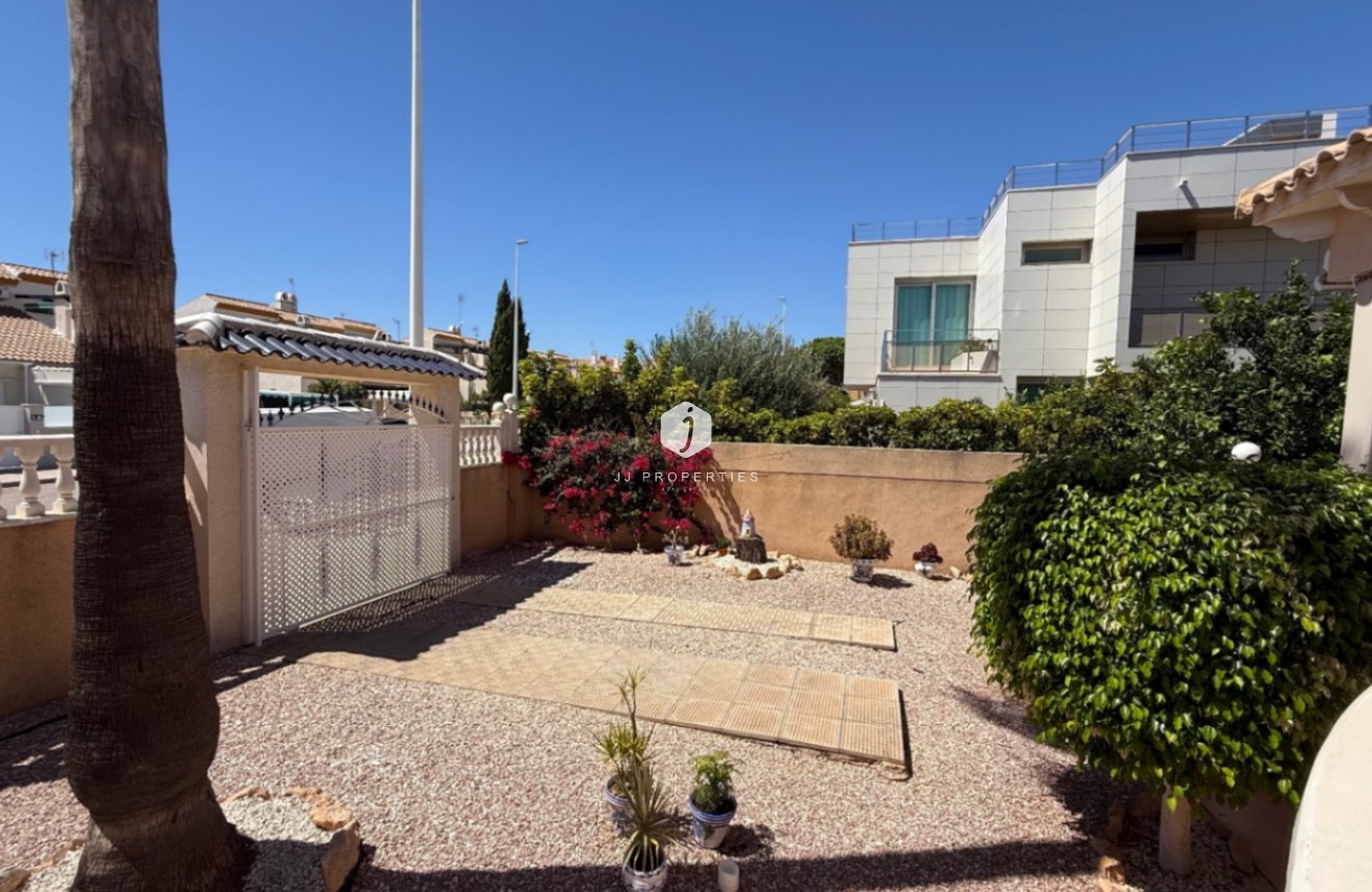 Segunda mano - Villa -
Orihuela Costa - Costa Blanca