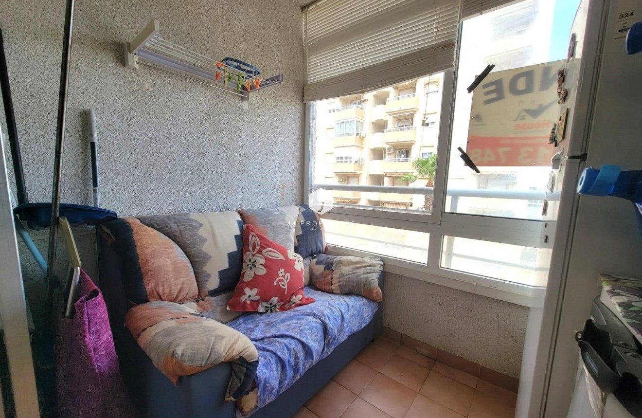 Segunda mano - Apartamento / piso -
Torrevieja - Nueva Torrevieja