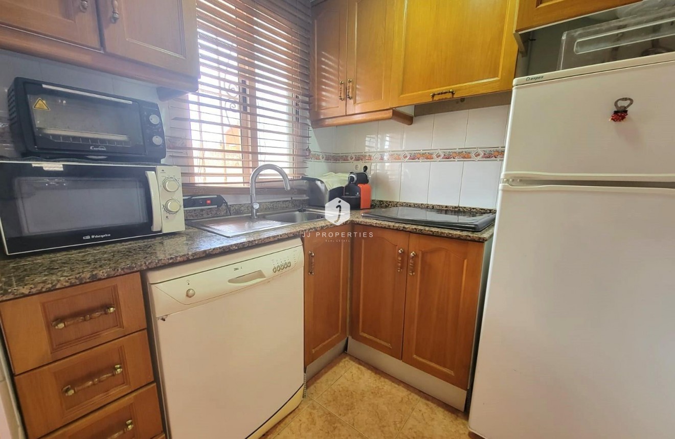 Segunda mano - Apartamento / piso -
Torrevieja - Nueva Torrevieja