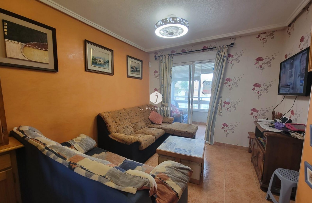 Segunda mano - Apartamento / piso -
Torrevieja - Nueva Torrevieja
