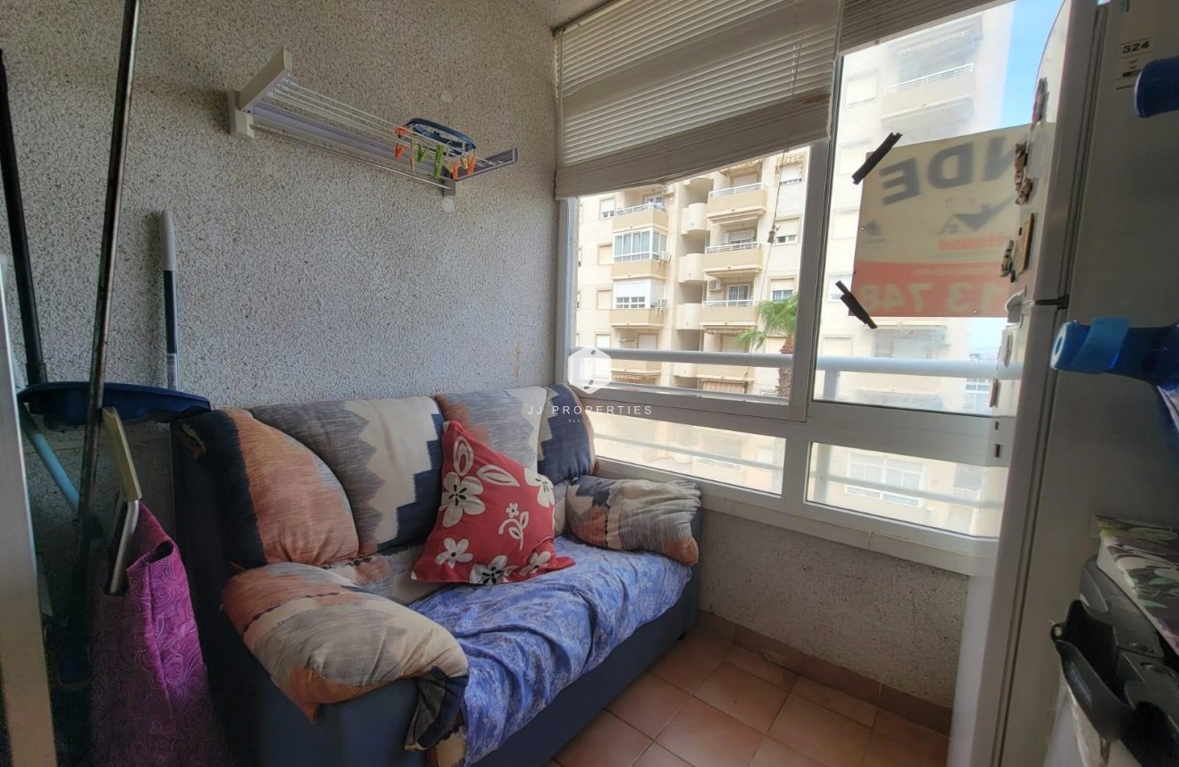 Segunda mano - Apartamento / piso -
Torrevieja - Nueva Torrevieja