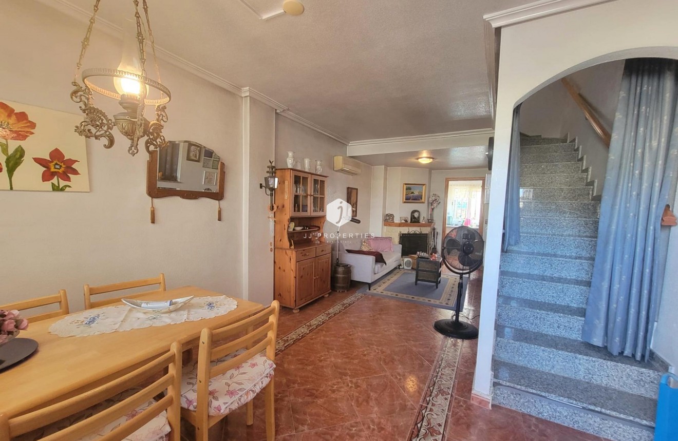 Segunda mano - Chalet -
Orihuela Costa - Playa Flamenca