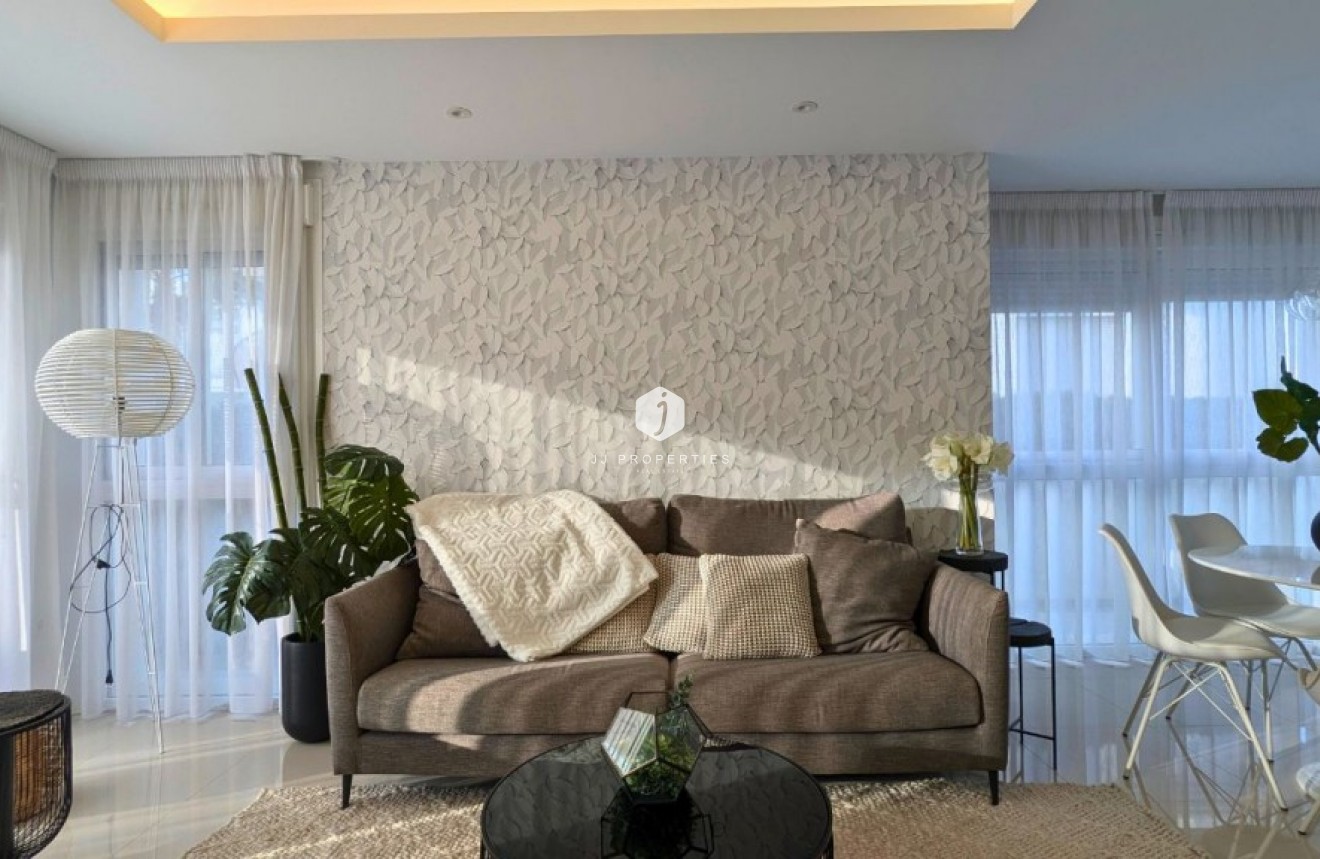 Aus zweiter Hand - Chalet -
Ciudad Quesada - Costa Blanca