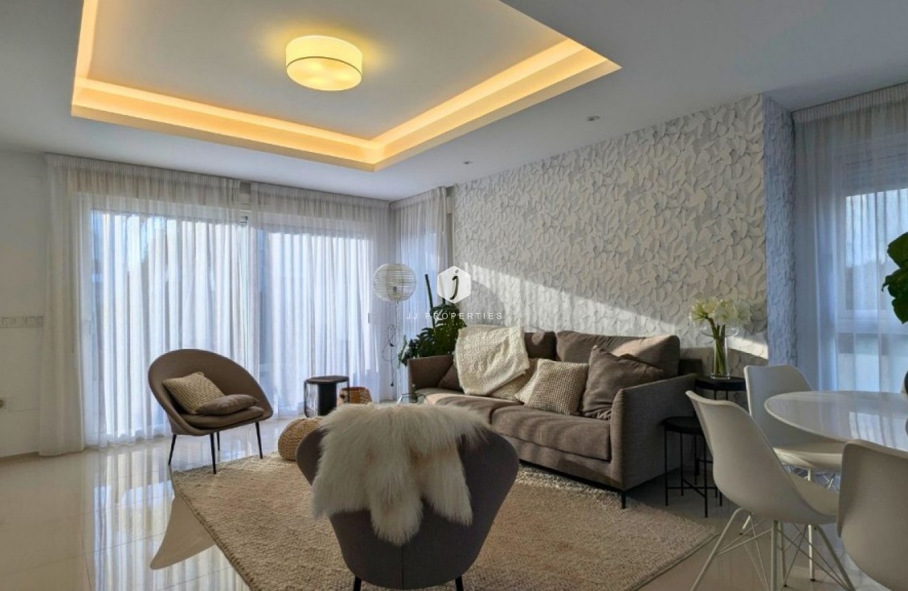 Aus zweiter Hand - Chalet -
Ciudad Quesada - Costa Blanca