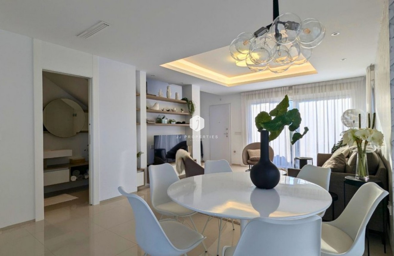 Aus zweiter Hand - Chalet -
Ciudad Quesada - Costa Blanca