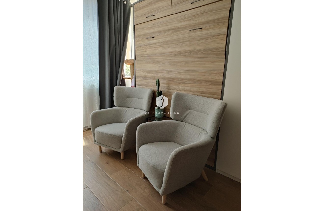 Segunda mano - Apartamento / piso -
Torrevieja - La Mata