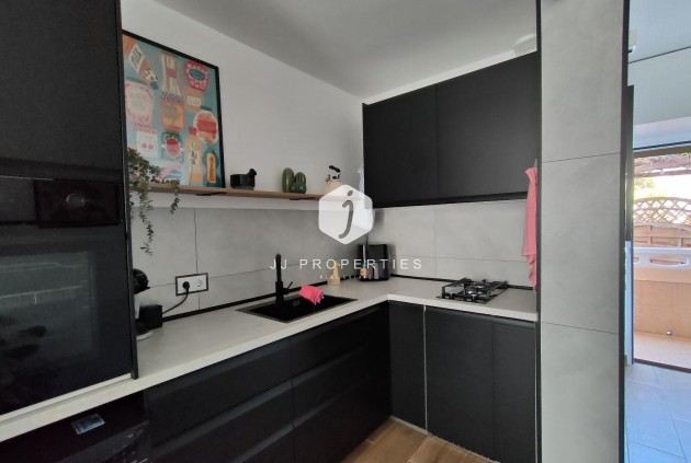 Segunda mano - Apartamento / piso -
Torrevieja - La Mata