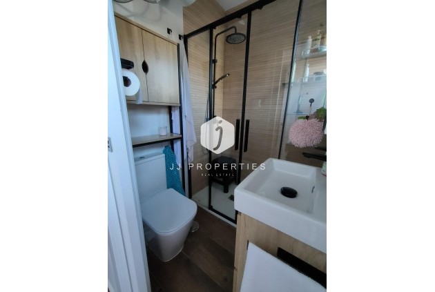 Segunda mano - Apartamento / piso -
Torrevieja - La Mata