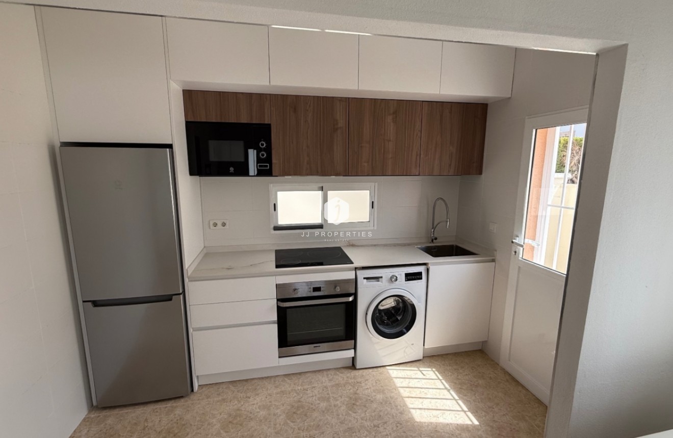 Segunda mano - Villa -
Torrevieja - Costa Blanca