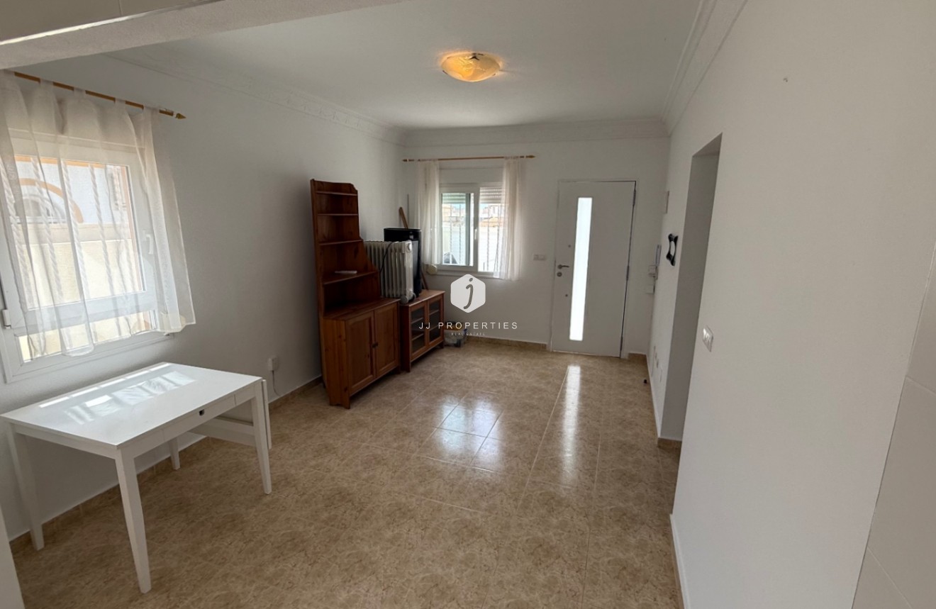 Segunda mano - Villa -
Torrevieja - Costa Blanca