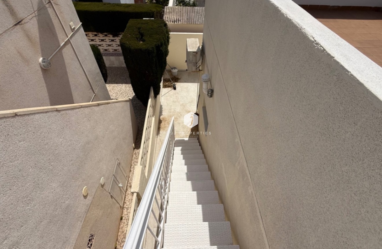 Segunda mano - Villa -
Torrevieja - Costa Blanca