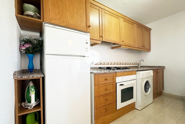 Segunda mano - Bungalow -
San Miguel de Salinas - Inland