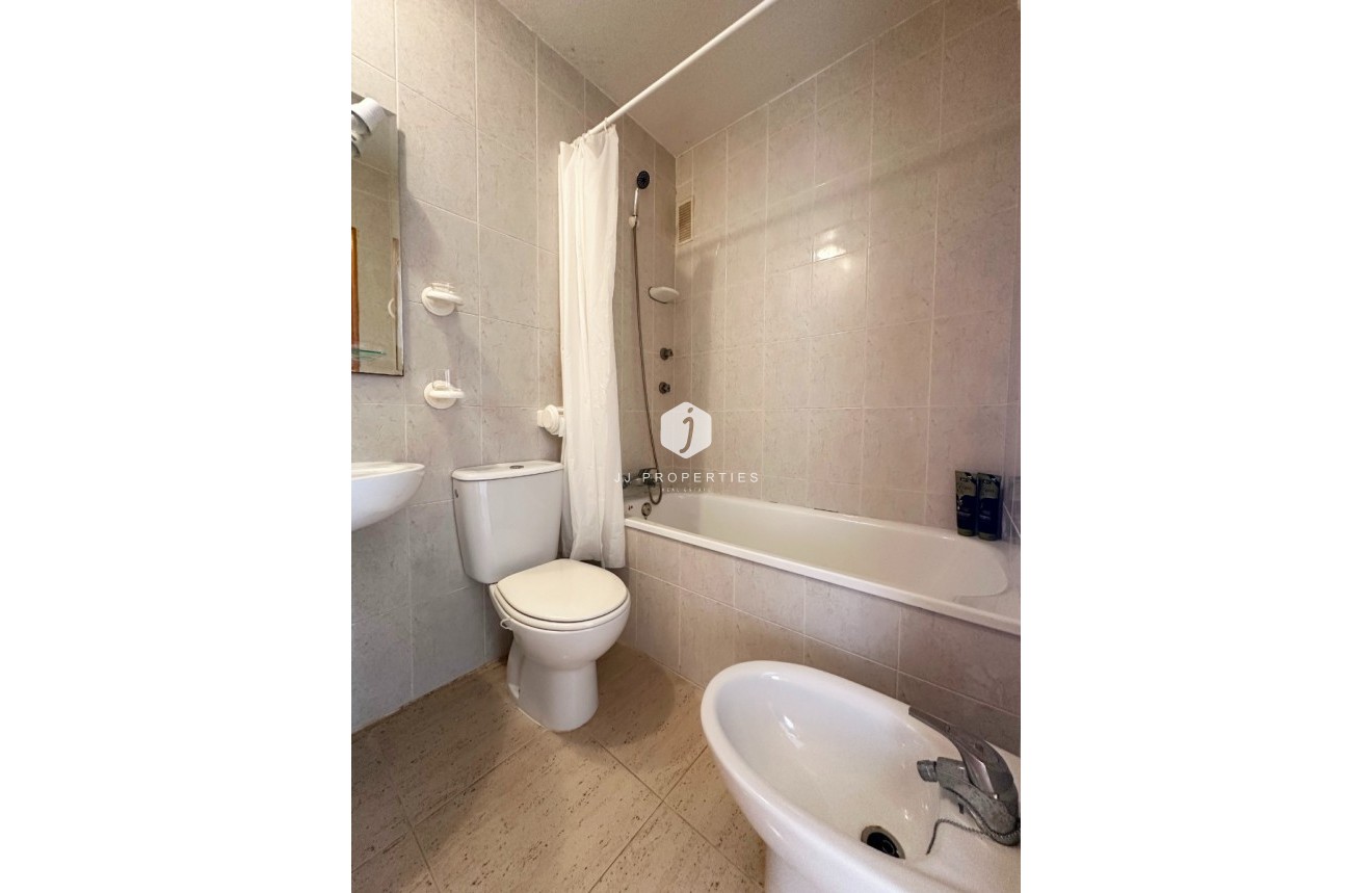 Segunda mano - Bungalow -
San Miguel de Salinas - Inland