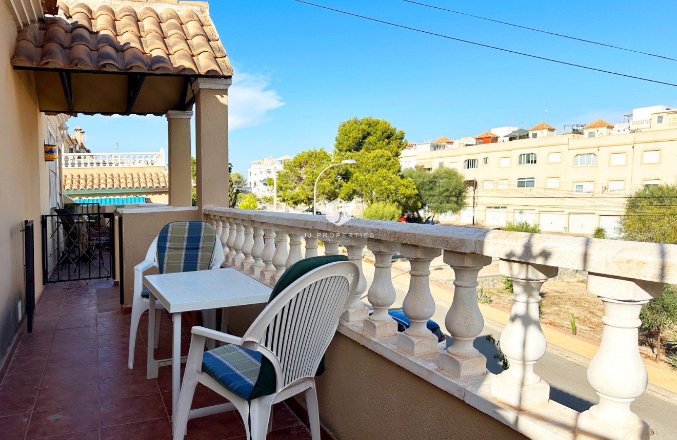 Segunda mano - Bungalow -
San Miguel de Salinas - Inland